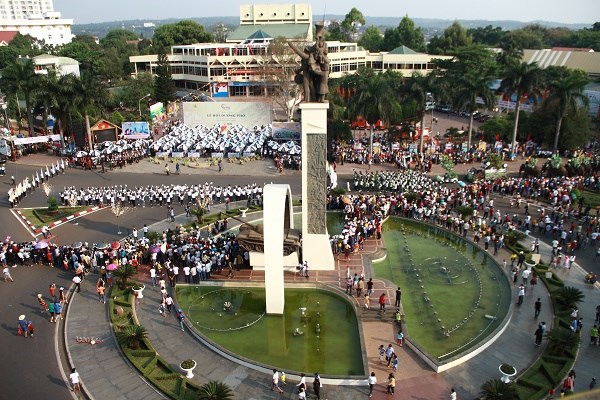 Sôi động Lễ hội đường phố Buôn Ma Thuột - ảnh 13