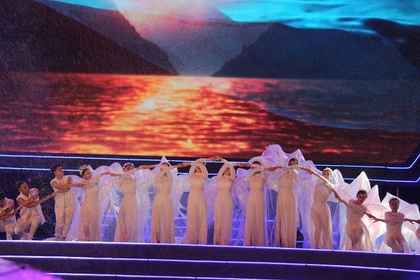 Chào đón Năm Du lich quốc gia 2019 với chủ đề “Nha Trang - Sắc màu của biển” - ảnh 3