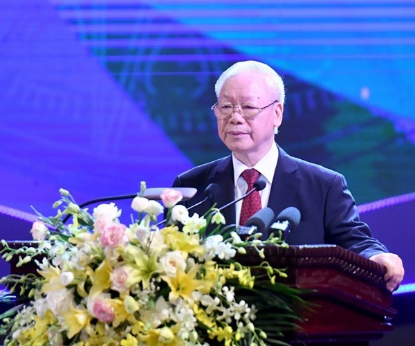 Tổng Bí thư Nguyễn Phú Trọng:  Văn nghệ phải bám sát cuộc sống, dám đi vào những mũi nhọn của cuộc sống mới có được những tác phẩm lay động - Anh 1