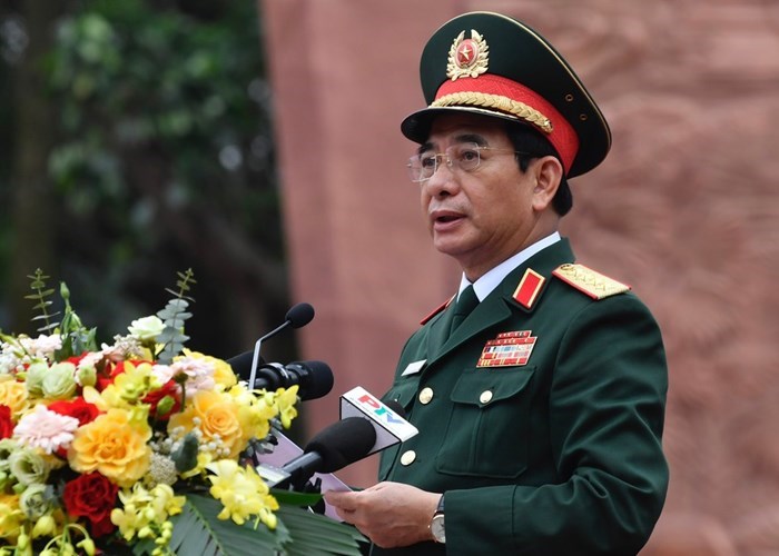 Lễ khánh thành Bức phù điêu “Bác Hồ nói chuyện với cán bộ, chiến sĩ Đại đoàn Quân Tiên Phong” - Anh 2