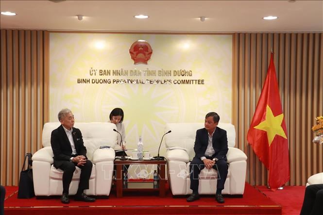 Lãnh đạo tỉnh Bình Dương làm việc với tập đoàn Tokyu về hợp tác nghiên cứu pháttriển hạ tầng. Ảnh: TTXVN phát