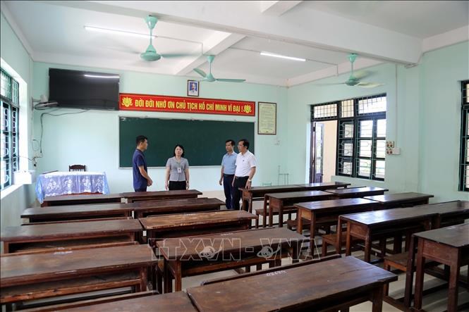 Cơ sở vật chất đảm trong phòng thi tại điểm thi trường THPT Nguyễn Hữu Cảnh (xãHiền Ninh, huyện Quảng Ninh, tỉnh Quảng Bình).