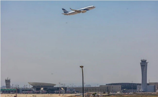 Một chuyến bay của El Al cất cánh từ Sân bay quốc tế Ben Gurion, bên ngoài TelAviv, ngày 19.6.2025. Ảnh: The Times of Israel