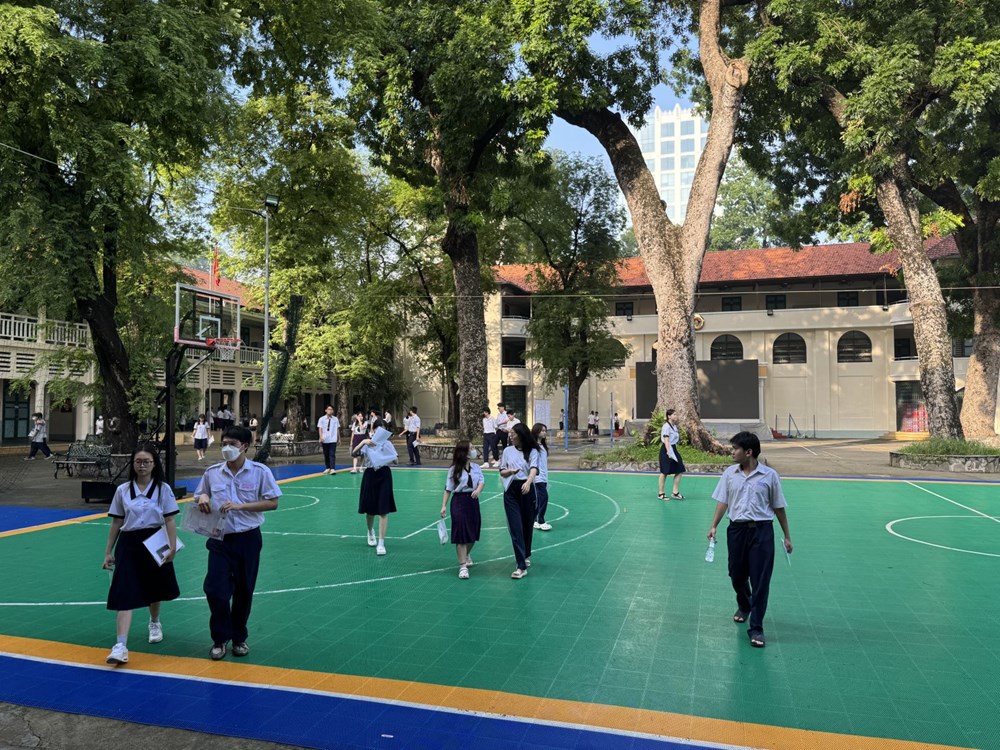 Học sinh tại điểm trường THPT Lê Quý Đôn trong kỳ thi tốt nghiệp THPT Quốc giavừa qua.