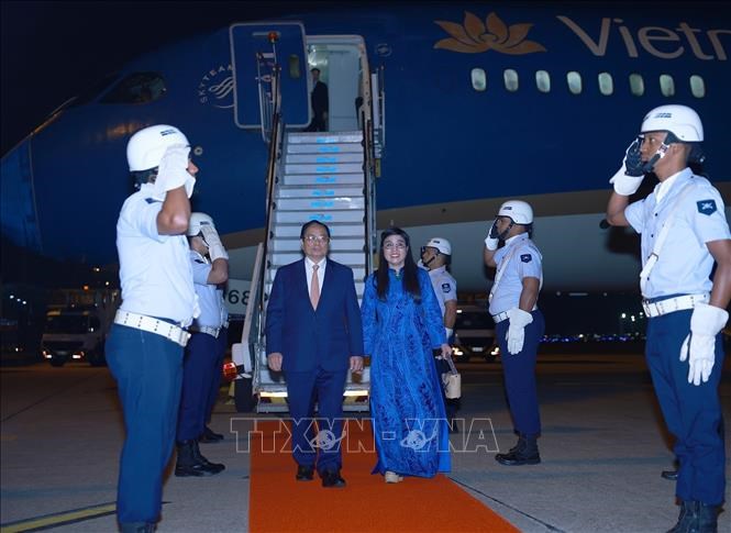 Thủ tướng Phạm Minh Chính và Phu nhân tới Rio de Janeiro, bắt đầu chuyến tham dựHội nghị Thượng đỉnh BRICS mở rộng năm 2025 tại Brazil. Ảnh: Dương Giang/TTXVN