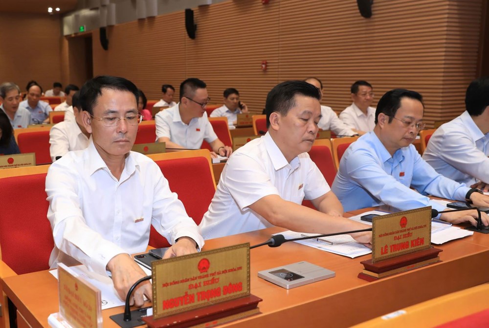 HĐND TP Hà Nội đã thông qua nghị quyết quy định cơ chế hỗ trợ bữa ăn bán trú chohọc sinh tiểu học.