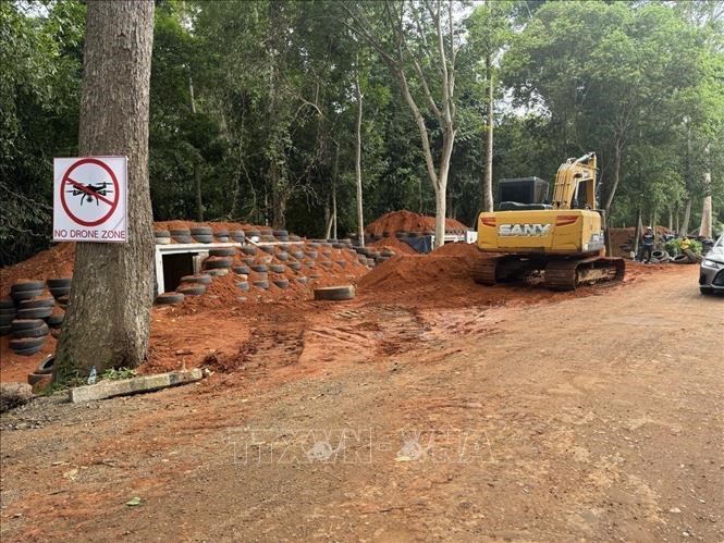 Hầm công sự do quân đội Thái Lan chuẩn bị tại khu vực Đền Ta Muen Thom ngày23.7.2025. Ảnh: Phạm Hải/TTXVN