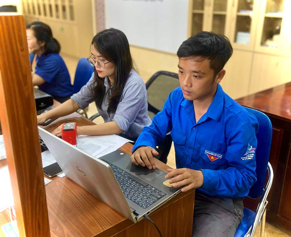 Tuổi trẻ Hà Tĩnh đưa công nghệ đến gần với người dân - ảnh 7