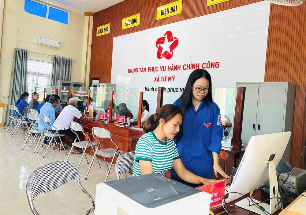 Tuổi trẻ Hà Tĩnh đưa công nghệ đến gần với người dân - ảnh 5