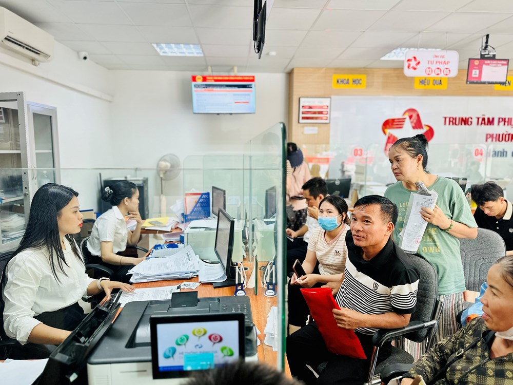 Hà Tĩnh dư 283 biên chế nhưng thiếu công chức chuyên môn - ảnh 2