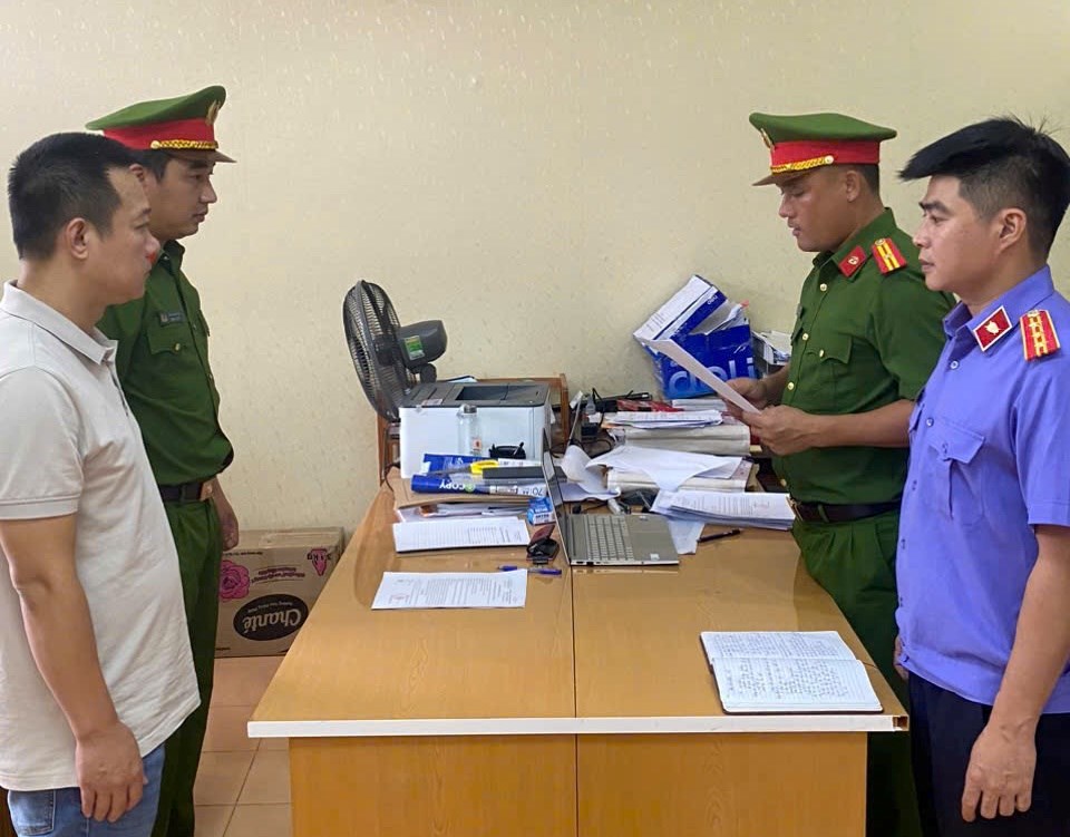 Mở rộng vụ án mua bán trái phép hoá đơn cát, khởi tố thêm 3 bị can - ảnh 1