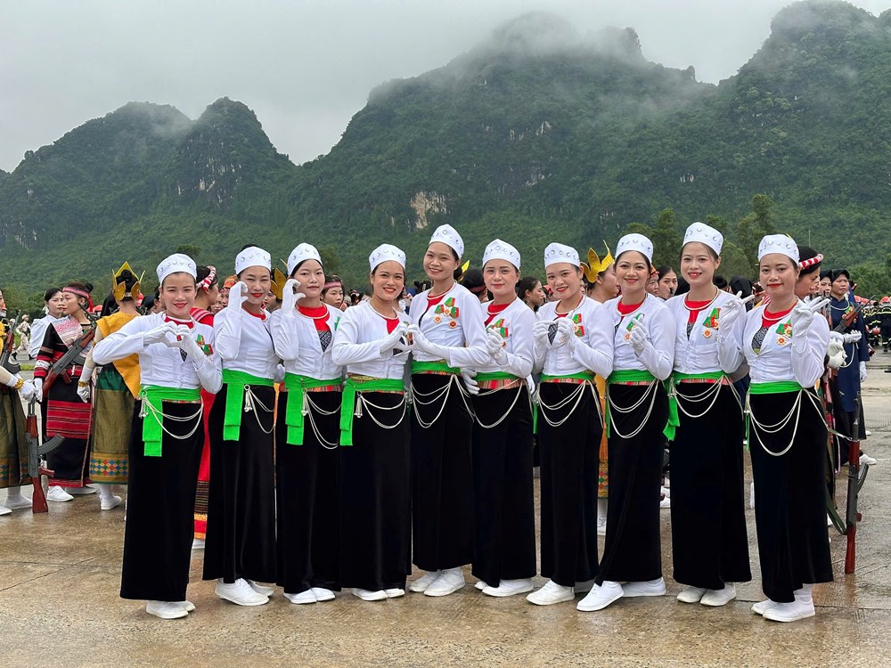 Những bước chân kiêu hãnh của nữ dân quân Hà Tĩnh trên thao trường Thủ đô - ảnh 4