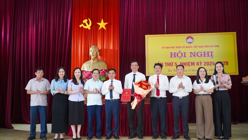 Ông Nguyễn Thành Đồng giữ chức Phó Chủ tịch Thường trực Ủy ban MTTQ Hà Tĩnh - ảnh 2