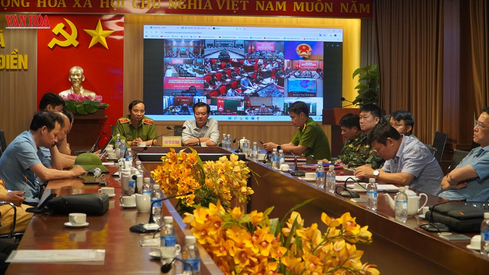 Triều cường dâng cao, gió giật mạnh - ảnh 6
