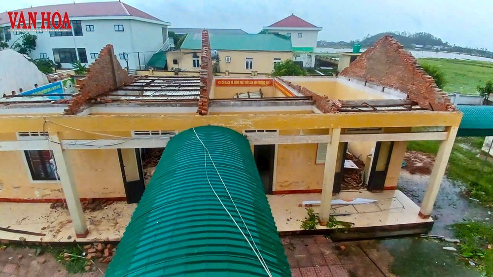 Thiệt hại nặng do bão số 5, Hà Tĩnh đề xuất Trung ương hỗ trợ 2.000 tỉ đồng - ảnh 2