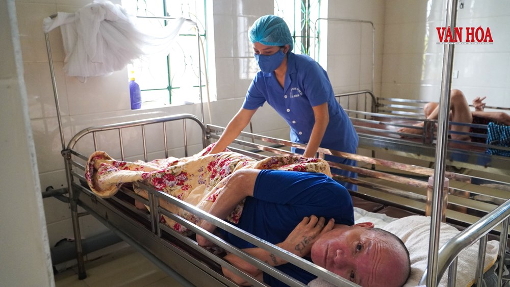 Tình thân tuổi xế chiều ở Trung tâm bảo trợ Hà Tĩnh - ảnh 5