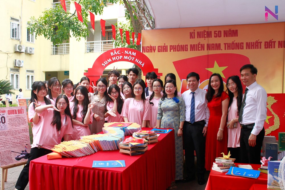 Văn hóa đọc trong giới trẻ Hà Tĩnh: Giữ lửa tri thức giữa kỷ nguyên số - ảnh 2