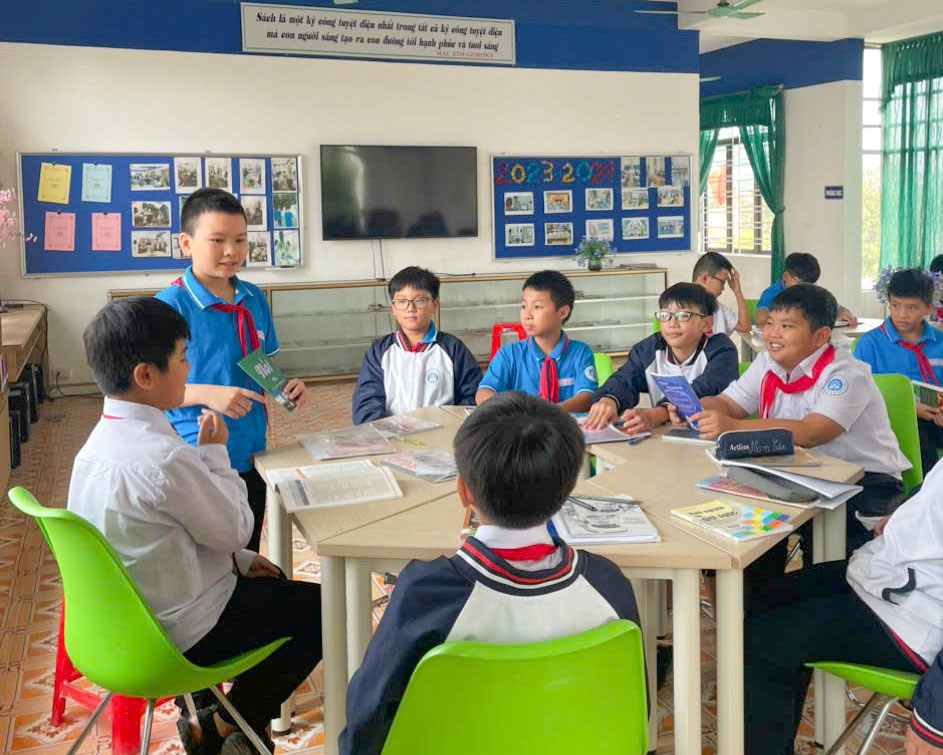 Văn hóa đọc trong giới trẻ Hà Tĩnh: Giữ lửa tri thức giữa kỷ nguyên số - ảnh 3