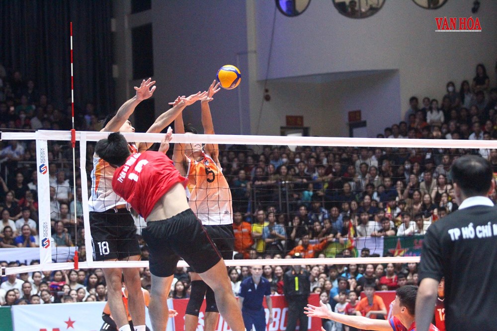 Hà Tĩnh lỡ hẹn giấc mơ thăng hạng sau trận thua TP Hồ Chí Minh - ảnh 10