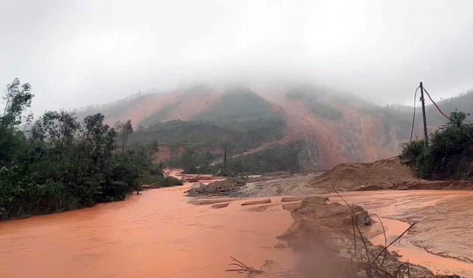 Phát hiện nhiều điểm đứt gãy núi tại Hà Tĩnh - ảnh 4