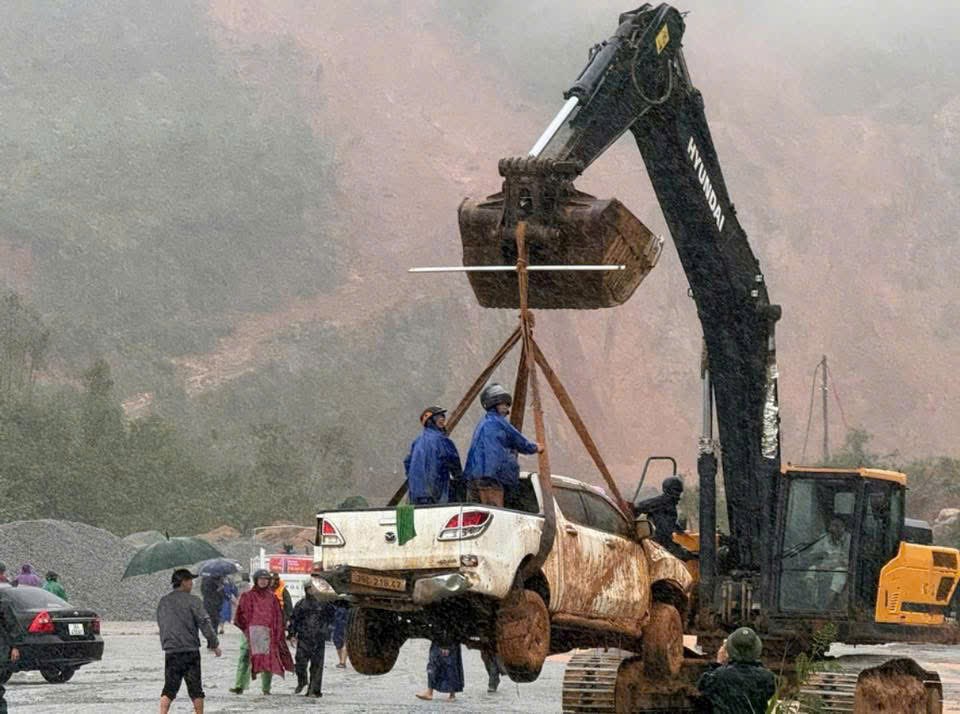 Phát hiện nhiều điểm đứt gãy núi tại Hà Tĩnh - ảnh 5