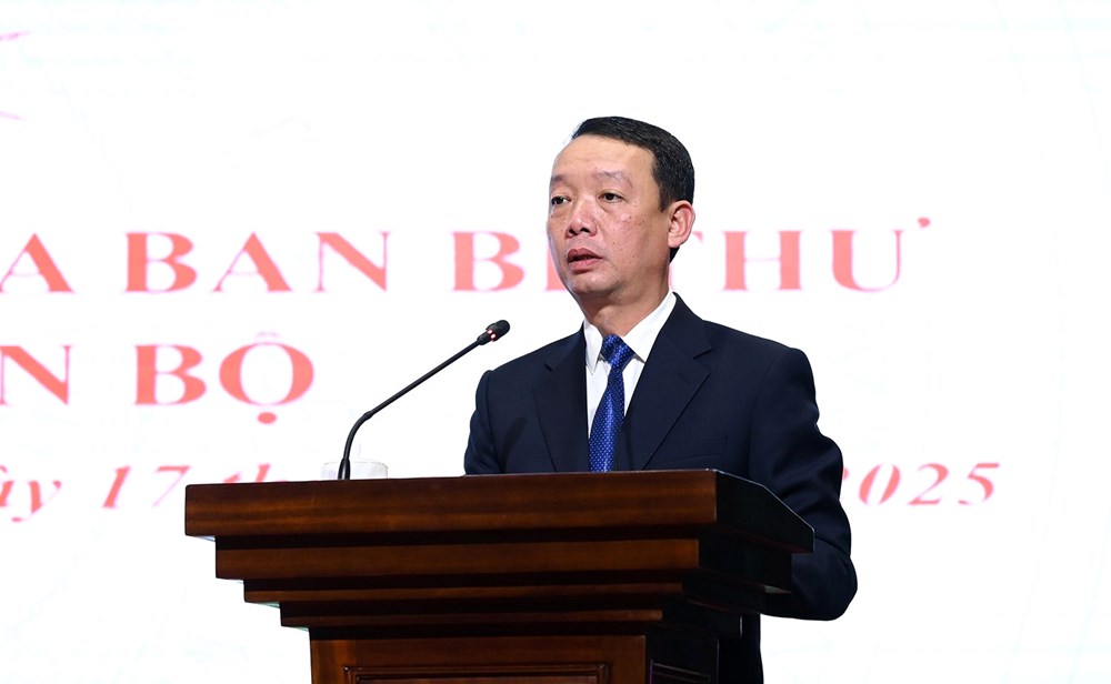 Chủ tịch UBND TP Huế giữ chức Phó Bí thư Tỉnh ủy Hà Tĩnh - ảnh 2