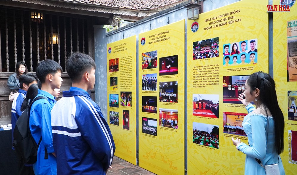 Triển lãm “Văn Miếu - Quốc Tử Giám và Truyền thống giáo dục khoa bảng tỉnh Hà Tĩnh” - ảnh 5