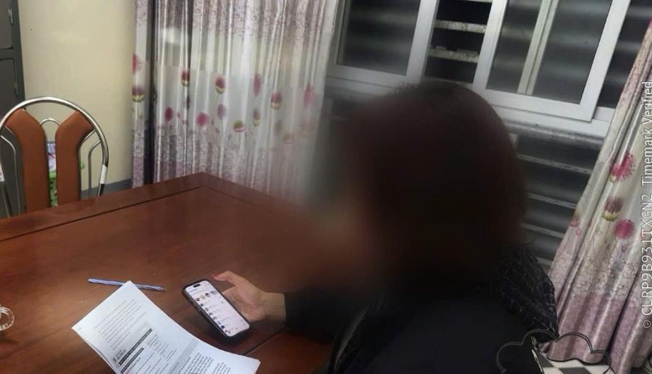 Gài bẫy tình cảm trên Facebook để chiếm đoạt tiền tỉ - ảnh 1