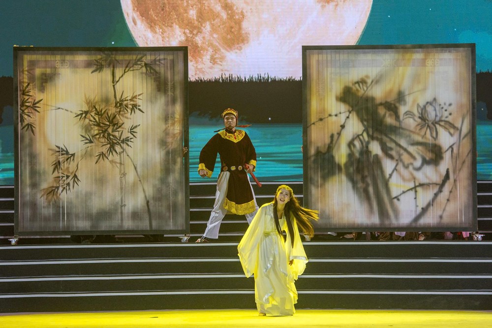 Đại thi hào Nguyễn Du - Chữ tâm sáng mãi muôn đời - ảnh 11