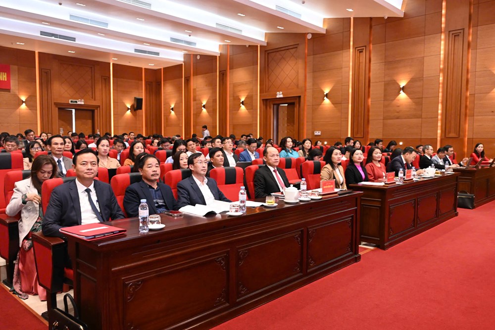 Vinh danh 27 tác phẩm xuất sắc Giải Búa liềm vàng Hà Tĩnh 2025 - ảnh 1