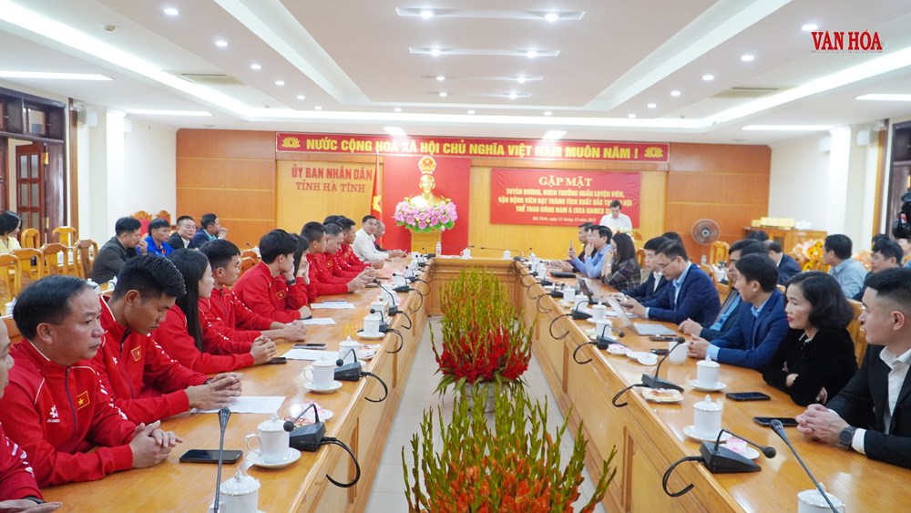 Hà Tĩnh vinh danh những gương mặt vàng SEA Games 33 - ảnh 1