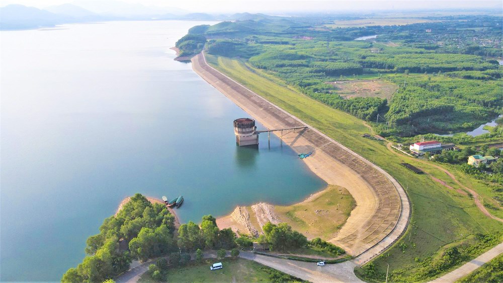 Hà Tĩnh cần đánh thức “mỏ vàng” dưới lòng hồ - ảnh 1