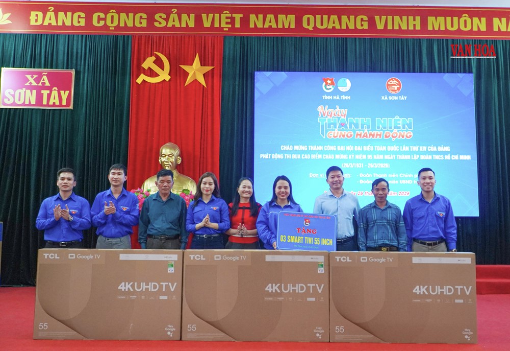 Thanh niên Hà Tĩnh biến khí thế Đại hội Đảng thành hành động - ảnh 2