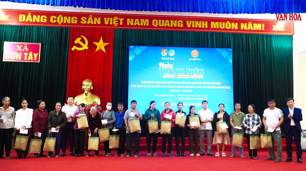 Thanh niên Hà Tĩnh biến khí thế Đại hội Đảng thành hành động - ảnh 3