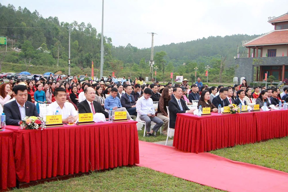 Khai hội chùa Hương Tích - ảnh 2