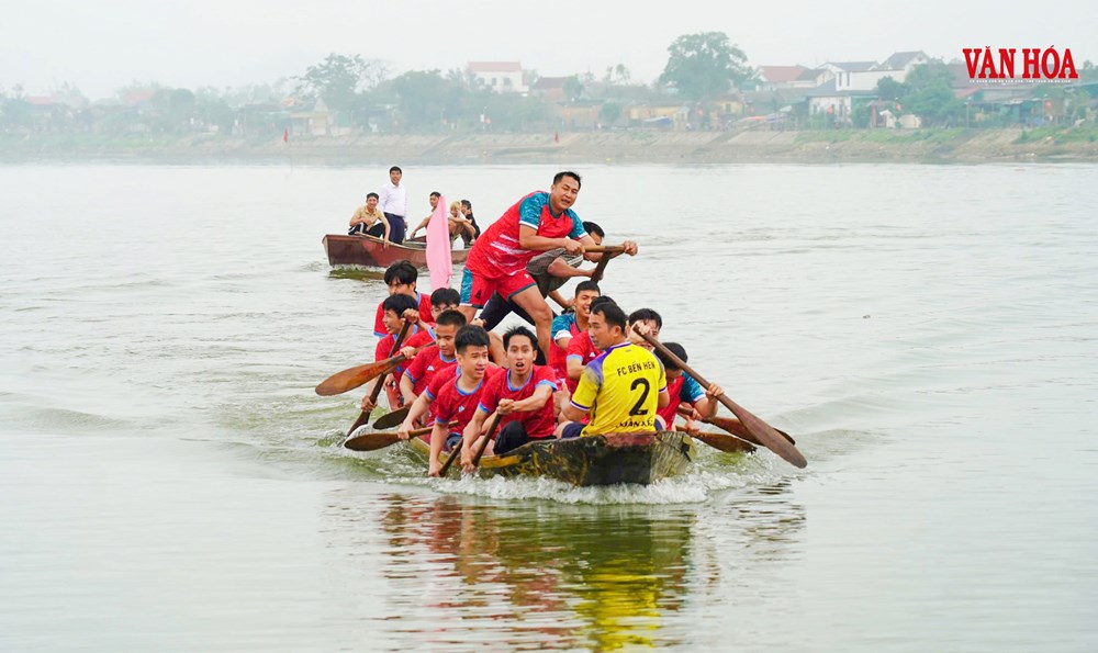 Rộn ràng hội đua thuyền cầu mùa đầu năm trên sông La - ảnh 5