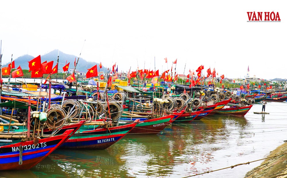 Thông tin bầu cử theo tàu ra biển - ảnh 2