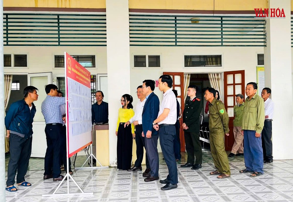 Thông tin bầu cử theo tàu ra biển - ảnh 3