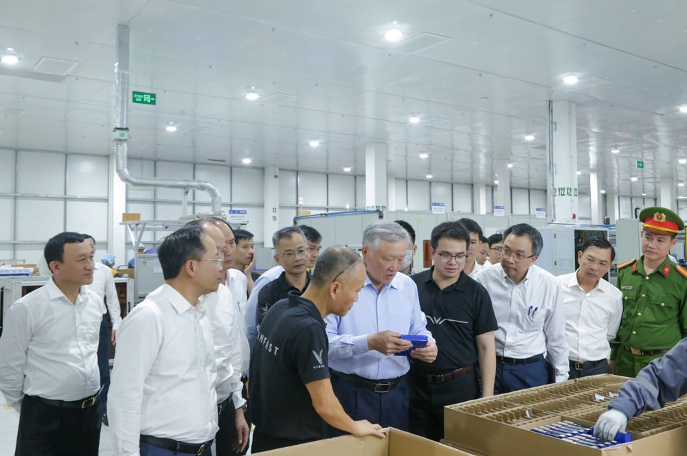 “Vũng Áng phải trở thành trung tâm công nghiệp đa ngành miền Trung“ - ảnh 2