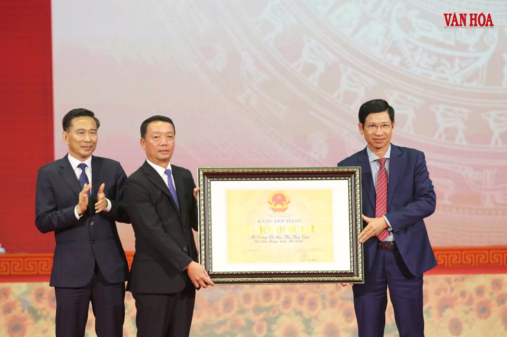 Tổng Bí thư, Chủ tịch nước Tô Lâm dâng hương tưởng niệm Tổng Bí thư Hà Huy Tập - ảnh 3