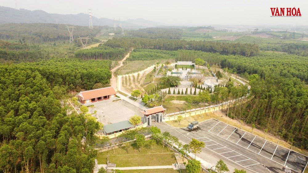 Tổng Bí thư, Chủ tịch nước Tô Lâm dâng hương tưởng niệm Tổng Bí thư Hà Huy Tập - ảnh 8