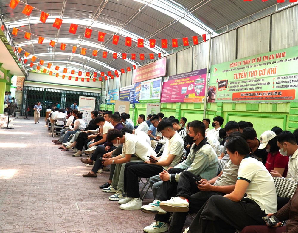 Làn sóng hồi hương lao động tại Hà Tĩnh - ảnh 1