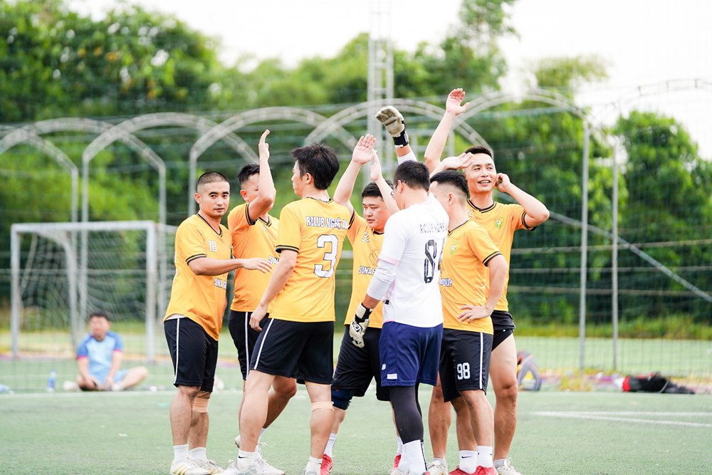 Ngược dòng nghẹt thở, FC Báo chí Hà Tĩnh vào chung kết lịch sử gặp Nghệ An - ảnh 13