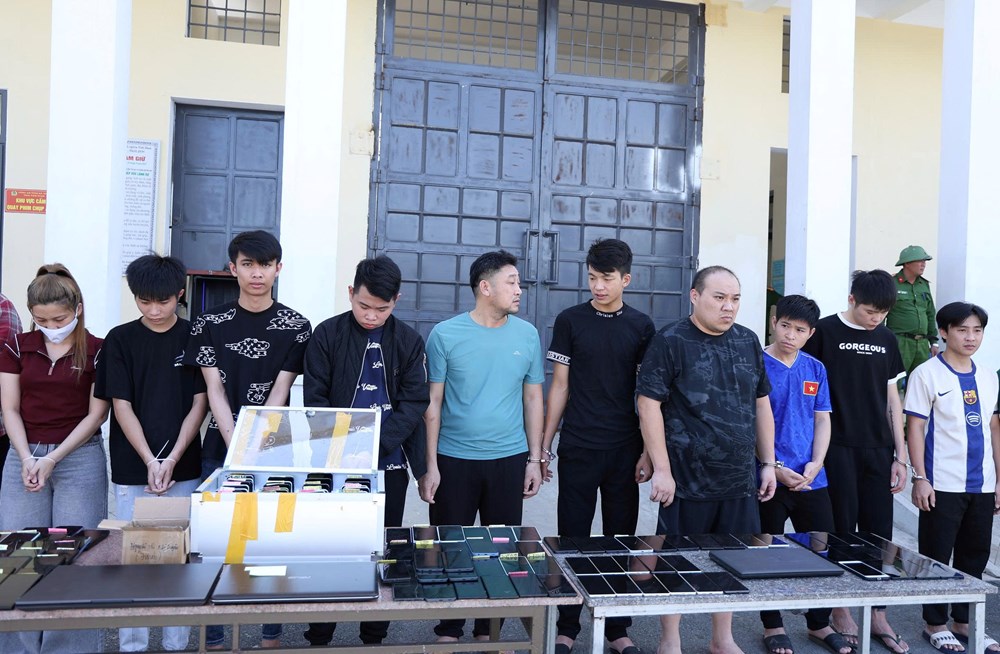 Bắt đường dây rửa tiền nghìn tỉ đồng do người nước ngoài cầm đầu - ảnh 2