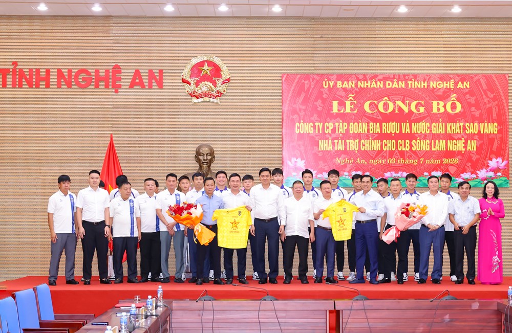 Tập đoàn Hoành Sơn có gì để “gánh” cùng lúc hai đội bóng? - ảnh 1
