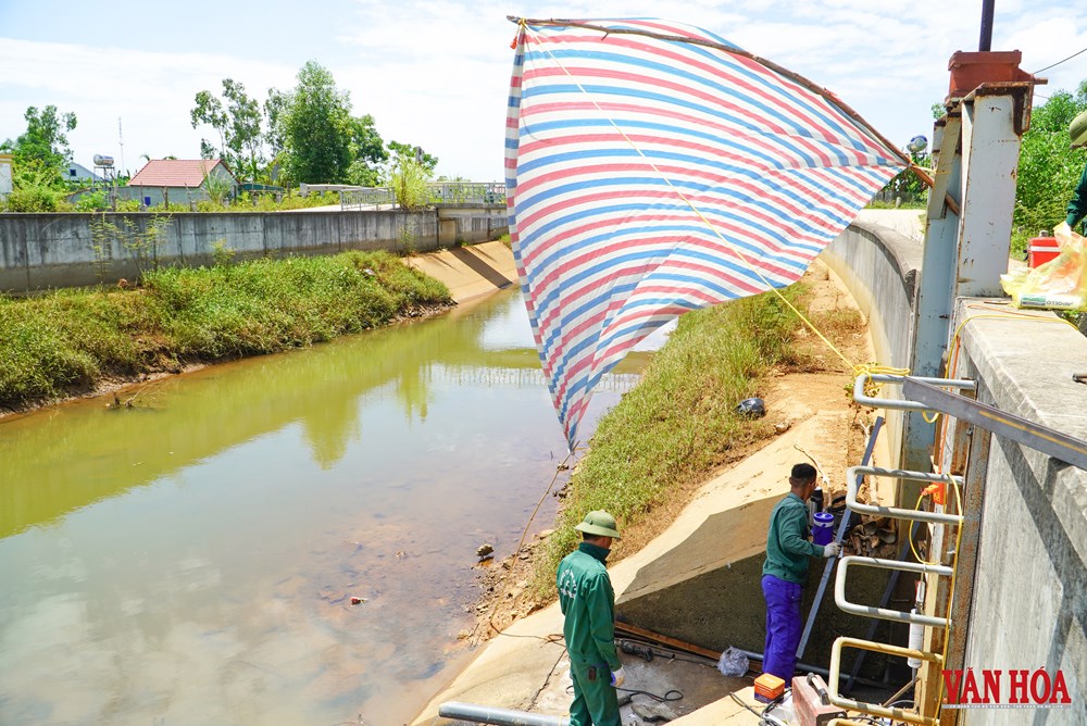 Hồi âm: Sau phản ánh của Báo Văn Hóa, Hà Tĩnh sửa cống kênh Ngàn Trươi - ảnh 9