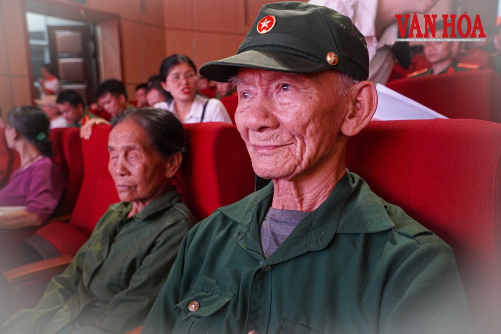 Khai mạc Tuần phim kỷ niệm 79 năm Ngày Thương binh - Liệt sĩ tại Hà Tĩnh - ảnh 8