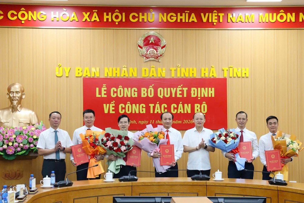 Hà Tĩnh bổ nhiệm, giao quyền cho một số cán bộ lãnh đạo - ảnh 1