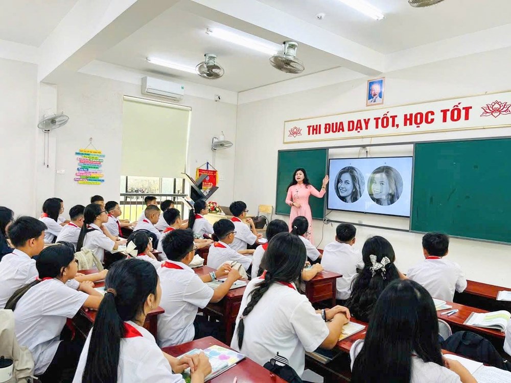 Hà Tĩnh điều chỉnh phương án sắp xếp trường học, giảm mạnh đầu mối - ảnh 1