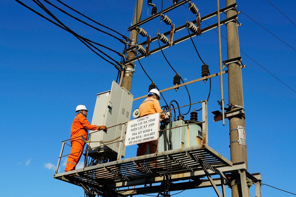 Hà Tĩnh chủ động giữ vững dòng điện dịp Quốc khánh và khai giảng năm học mới - ảnh 4